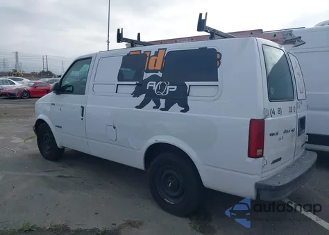 2000 Chevrolet Astro z USA, uszkodzony, nr VIN 1GCDM19WXYB217350